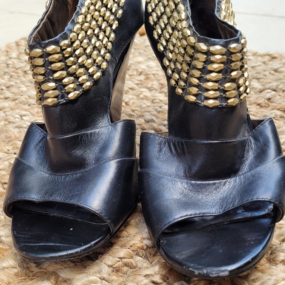 Carlos Santana Wedge Heel - Bradshaw